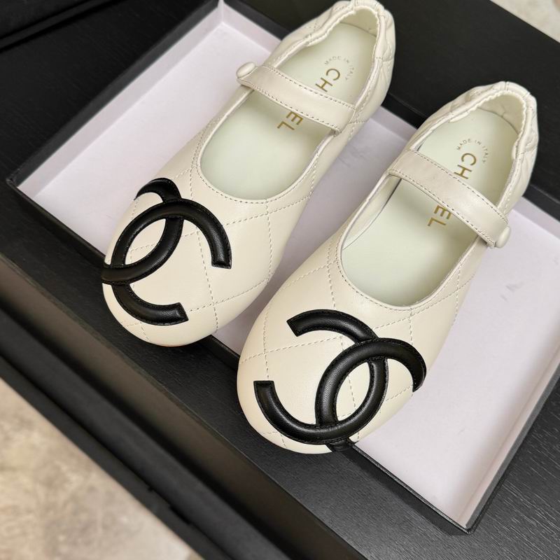 Chanel White Mary Jane Flats with White CC Detail