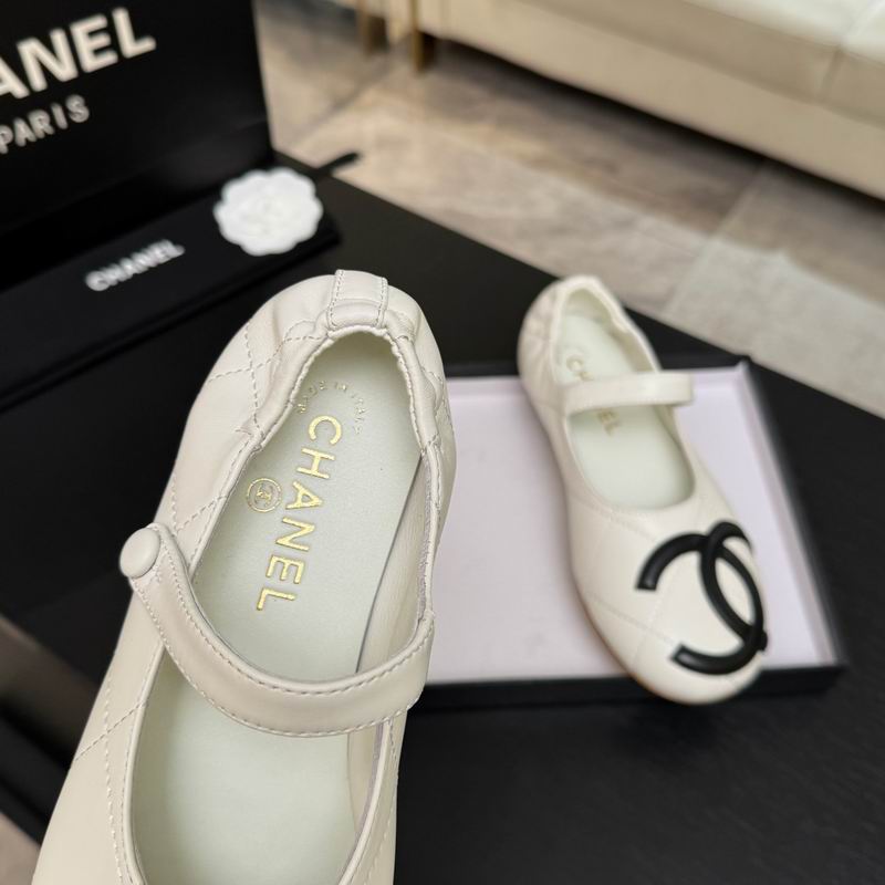Chanel White Mary Jane Flats with White CC Detail