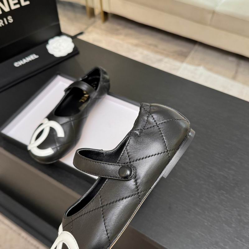 Chanel Black Mary Jane Flats with White CC Detail