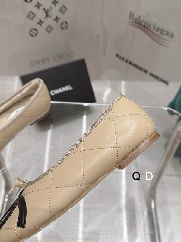 Chanel Beige Quilted Ballet Flats with Black CC Detail